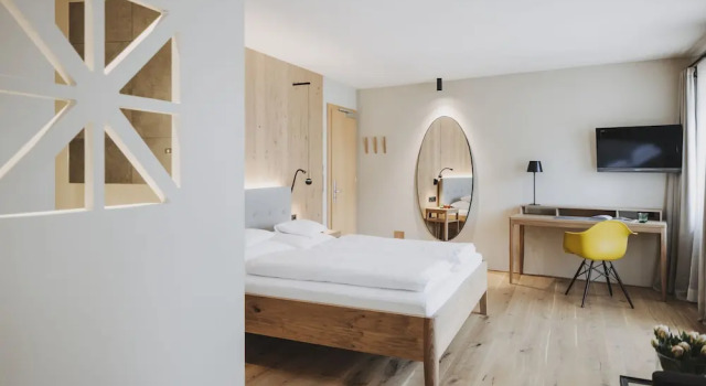 Двухместный номер Standard с балконом Hotel Alpenrose