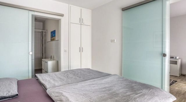 Chic Holiday Home in Varel With Balcony, Rezervasyon Otel Varel Friesland