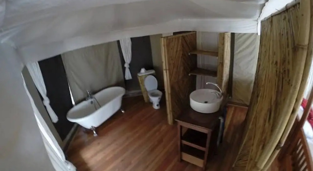 Коттедж Superior Ntoroko Game Lodge