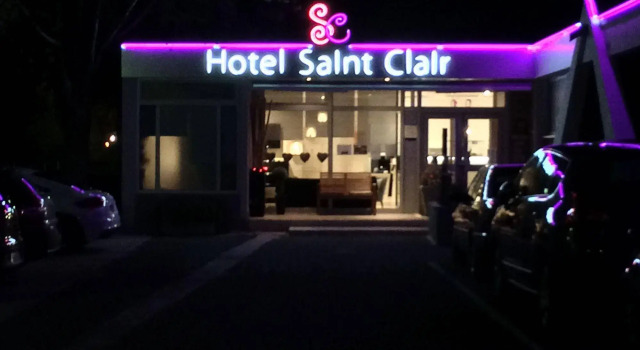 Hôtel Saint-Clair, côté Plage, Забронировать Отель Отели Ла-Гранд-Мот 3 звезды, рядом с Туристический офис Ла Гранд-Мот, 3*