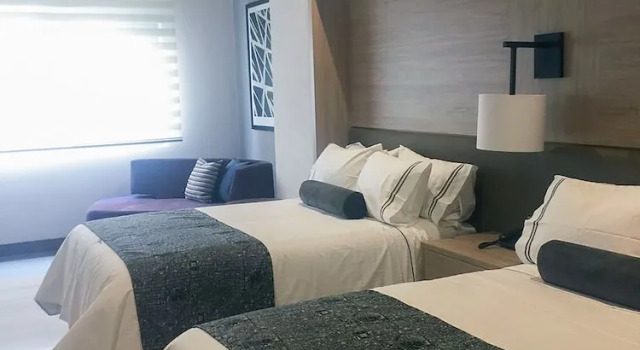 Четырёхместный номер Standard Hotel Real Maestranza