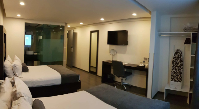 Четырёхместный люкс Best Western Plus Metepec & Suites