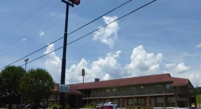 Номер Deluxe Red Roof Inn & Suites Cleveland, TN
