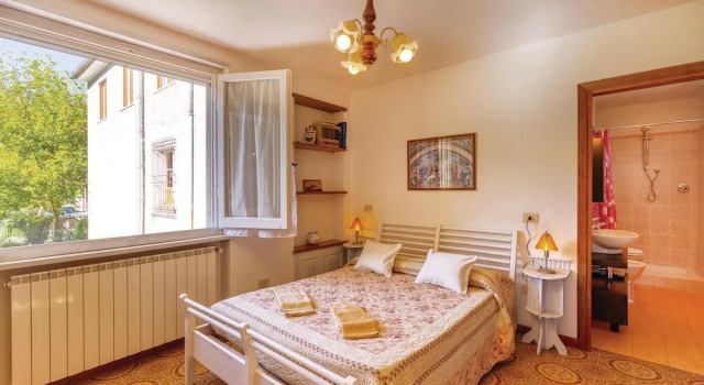Casa Tommasi, Забронировать Отель Стаццема 