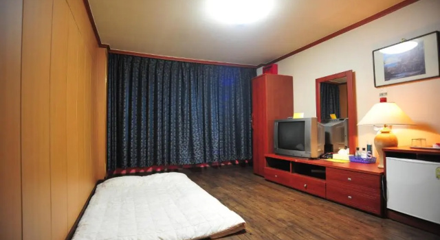 Двухместный номер Standard Kyungha Spa Hotel