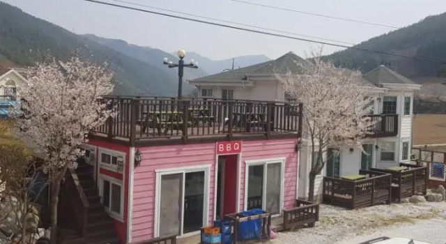 Supsokeui Castle Pension, Reserva ahora Hotel Sabuk Gangwon