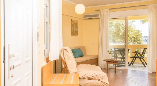 Porto Valitsa, Book Hotel Paliouri Kassandria, near Xenia Beach