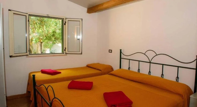 Villaggio Irene, Boek Hotel Hotels in Camigliano met parkeren, Parkeren