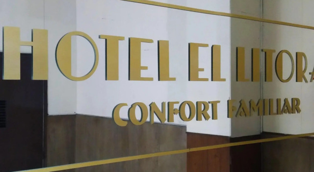 Hotel Litoral CERCA DE MOVISTAR ARENA, Забронировать Отель Буэнос-Айрес провинция Буэнос-Айрес, рядом с Федерико Лакросе