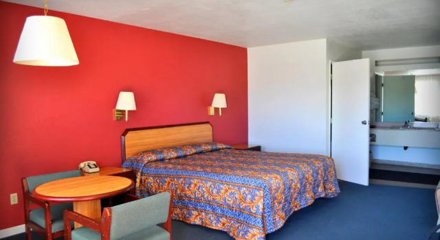 Номер Standard Mount Whitney Motel