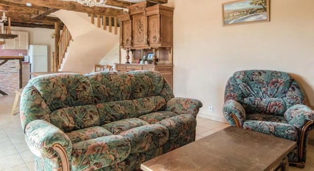 Beautiful Holiday Home in Cressensac with Swimming Pool, Boek Hotel Hotels in Cressensac met zwembad, Zwembad