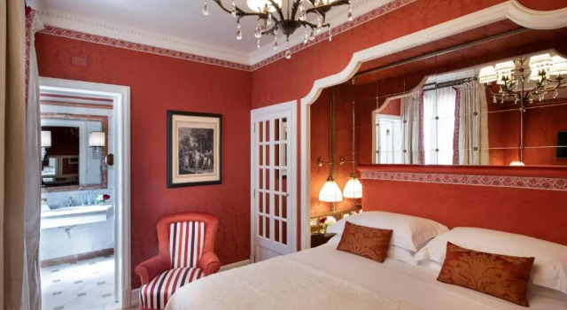 Номер Connecting Helvetia&Bristol Firenze   Starhotels Collezione