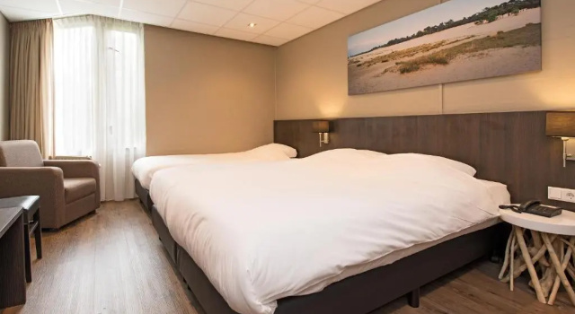 Трёхместный номер Standard Fletcher Hotel Restaurant Prinsen