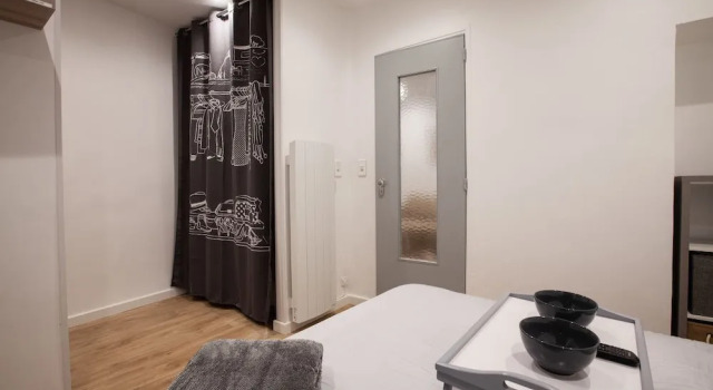 BldPasteurCS, Забронировать Отель Монпелье Hérault, рядом с Торговая палата Hôtel Saint-Côme