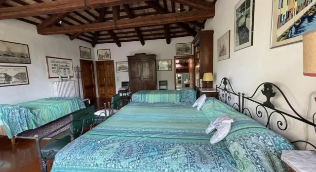 Трёхместный номер Standard Мансарда с балконом и с красивым видом из окна B&B Villa Gradenigo