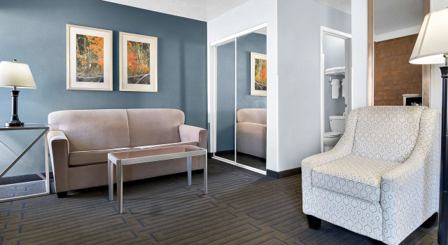 Четырёхместный люкс Best Western Pocatello Inn