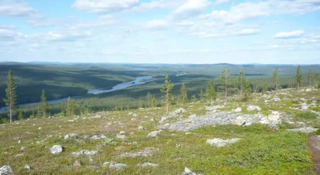 Lemmenjoki Travel Services, Varaa Leirintäalue Lemmenjoki Lappi