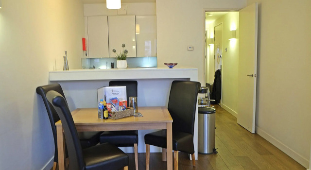 London City Apartments, Забронировать Апартаменты/квартира Отели Лондона с парковкой, рядом с Лондонский мост, Парковка