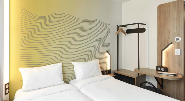 B&B HOTEL MASSY Gare TGV