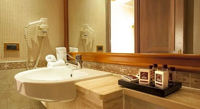 Номер Classic SHG Hotel De La Ville