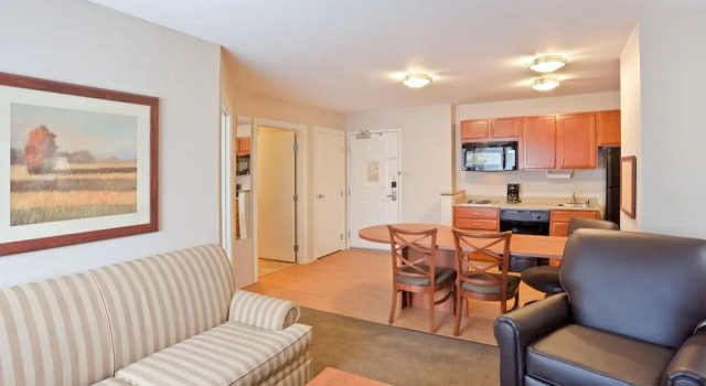 Люкс c 1 комнатой Candlewood Suites Oak Harbor by IHG