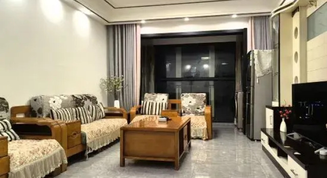 Люкс Yunduo Homestay (Dounan Flower Market)