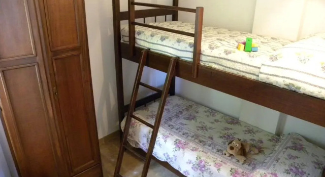 2 bedrooms house at Maratea 500 m away from the beach with sea view enclosed garden and wifi