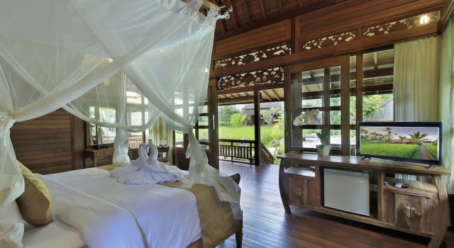 Hanaya Ubud Villa, Rezervovat Vila Hotely v Bali se snídaní, Snídaně