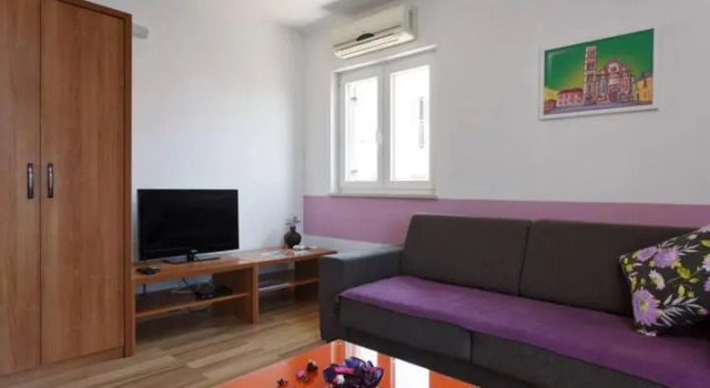 Апартаменты Komforan apartman 2+2