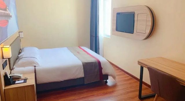 Thank Inn Jiangsu Xuzhou Suining Jingang International, Book Hotel Hoteller og overnatningssteder i Suining, Hotel