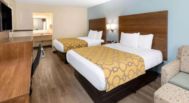 Четырёхместный номер Standard Baymont by Wyndham Biloxi/Ocean Springs