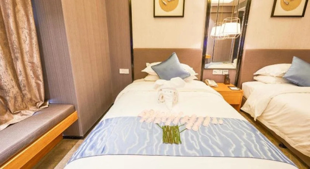 Xinmao Garden Hotel (Shenzhen North Railway Station), Rezerwuj Hotel Hotele w Shenzhen z parkingiem, Parking