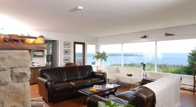 Коттедж Hollyday Cove Cottage