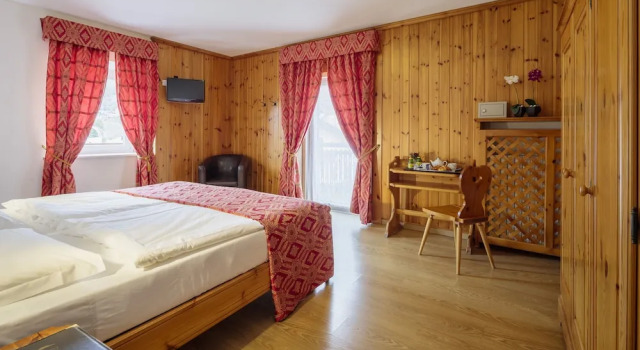 Номер Comfort Hotel Aquila