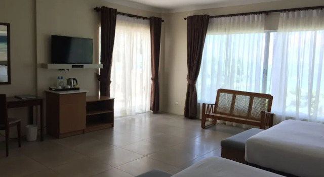 Трёхместный номер Standard Chateau By The Sea