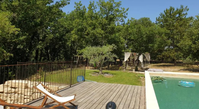 Коттедж Gîte en Luberon Mas de la Chêneraie Blanche Roussillon 84