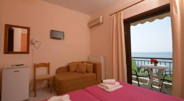 Двухместный номер Standard с видом на море Hotel Akrogiali