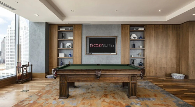 Louisville's Triple Crown Condo by Cozysuites