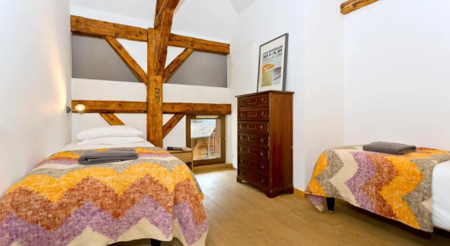 Hideout Hostel