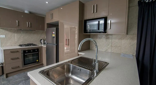 Вилла с 3 комнатами Dua Dua Beach Resort