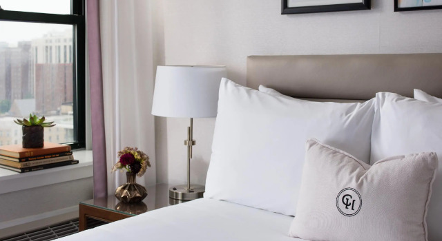 Двухместный номер Standard Claridge House Chicago, Tapestry Collection by Hilton