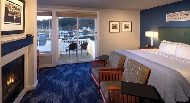 Номер Standard с балконом и с видом на гавань Resort at Port Ludlow