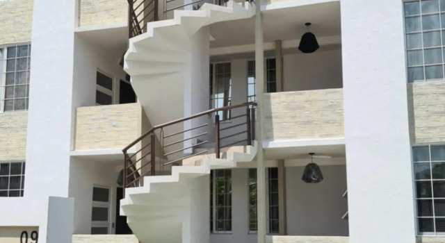Departamento en condominio con alberca y área infantil