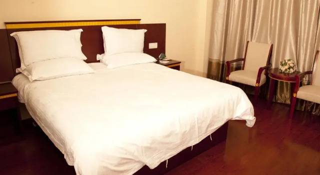 Люкс Business Greentree Inn Shanghai Minhang Development Zone Subway Station Business Hotel