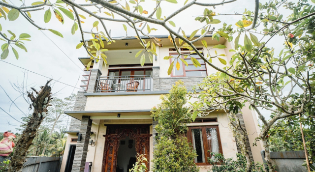 Casa De Arya