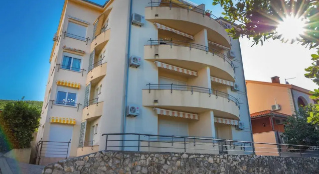 Apartman Mira