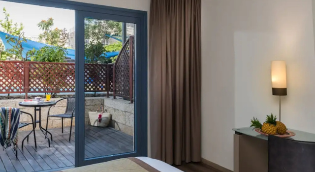 Superior- værelse med altan Leonardo Hotel Jerusalem