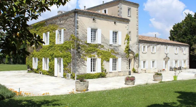 Domaine Clos de Bellevue, Rezerwuj Hotel Mortagne-sur-Gironde Charente-Maritime