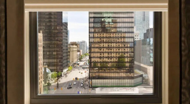 Четырёхместный номер Standard Fairmont Hotel Vancouver