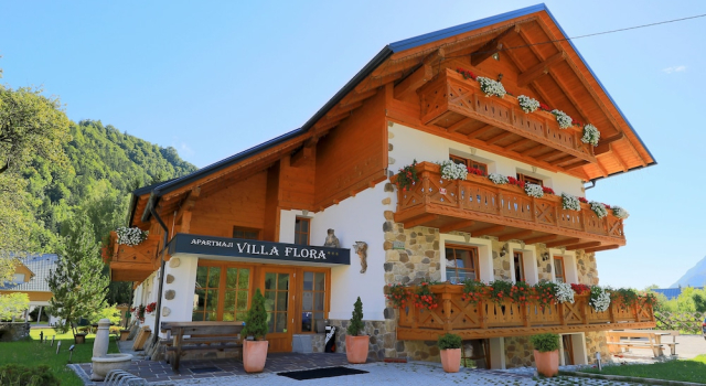 Villa Flora Apartments